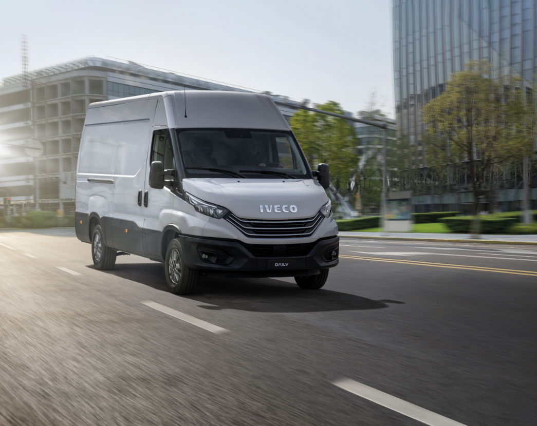 IVECO Daily Fourgon - COVI Camions et Bus