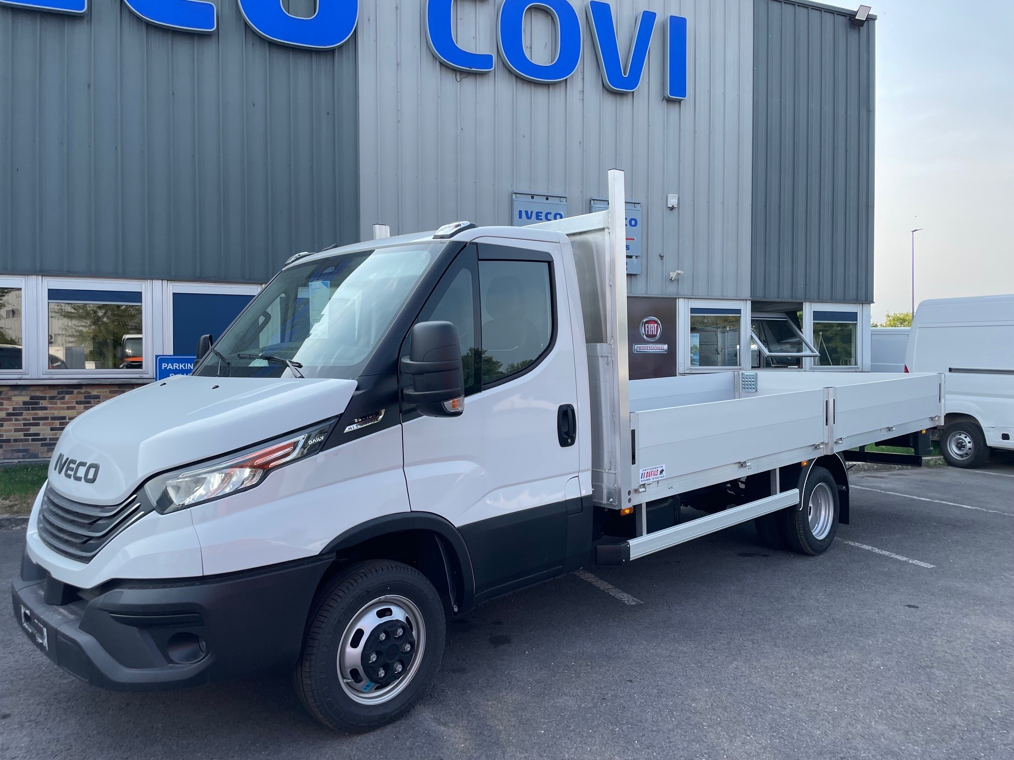 DAILY 35C16A8 PLATEAU RIDELLES