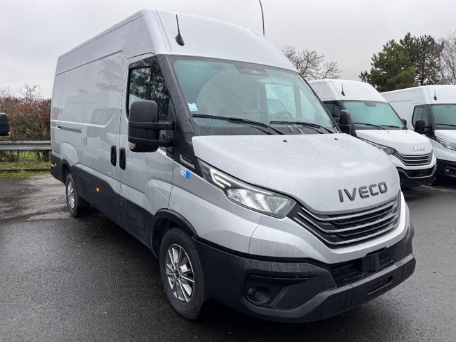 IVECO DAILY 35S21A8V12 / TYPE L3H3